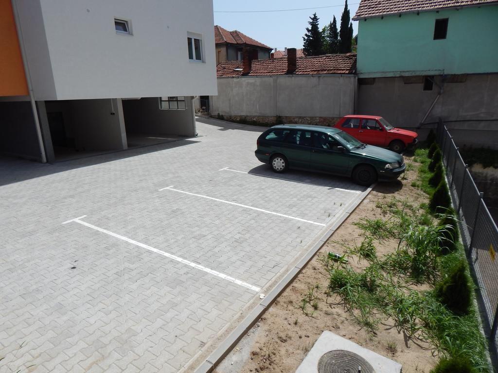 Apartments Center Kg Kragujevac Rom bilde