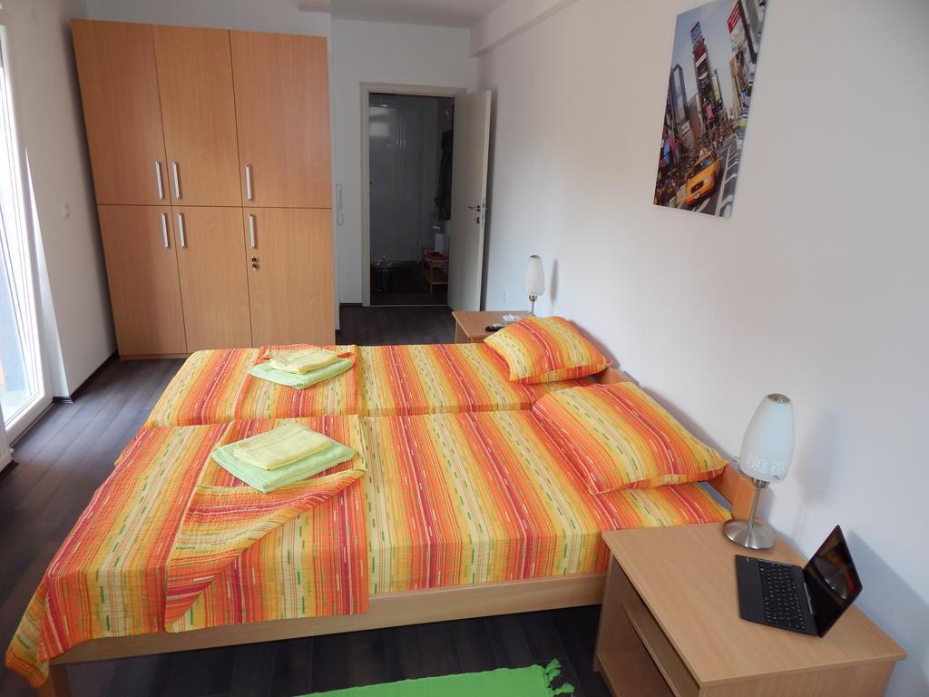 Apartments Center Kg Kragujevac Rom bilde